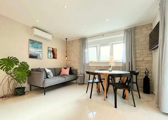 The Park Lägenhet *